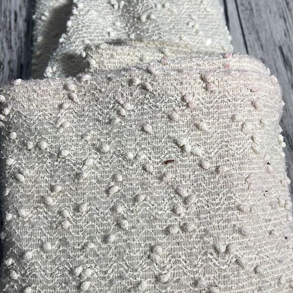 JENNIFER LOPEZ SIZE M  LIGHT WEIGHT SEQUINED SWEATER W BEHIND THE NECK SASH / BO - Picture 10 of 10